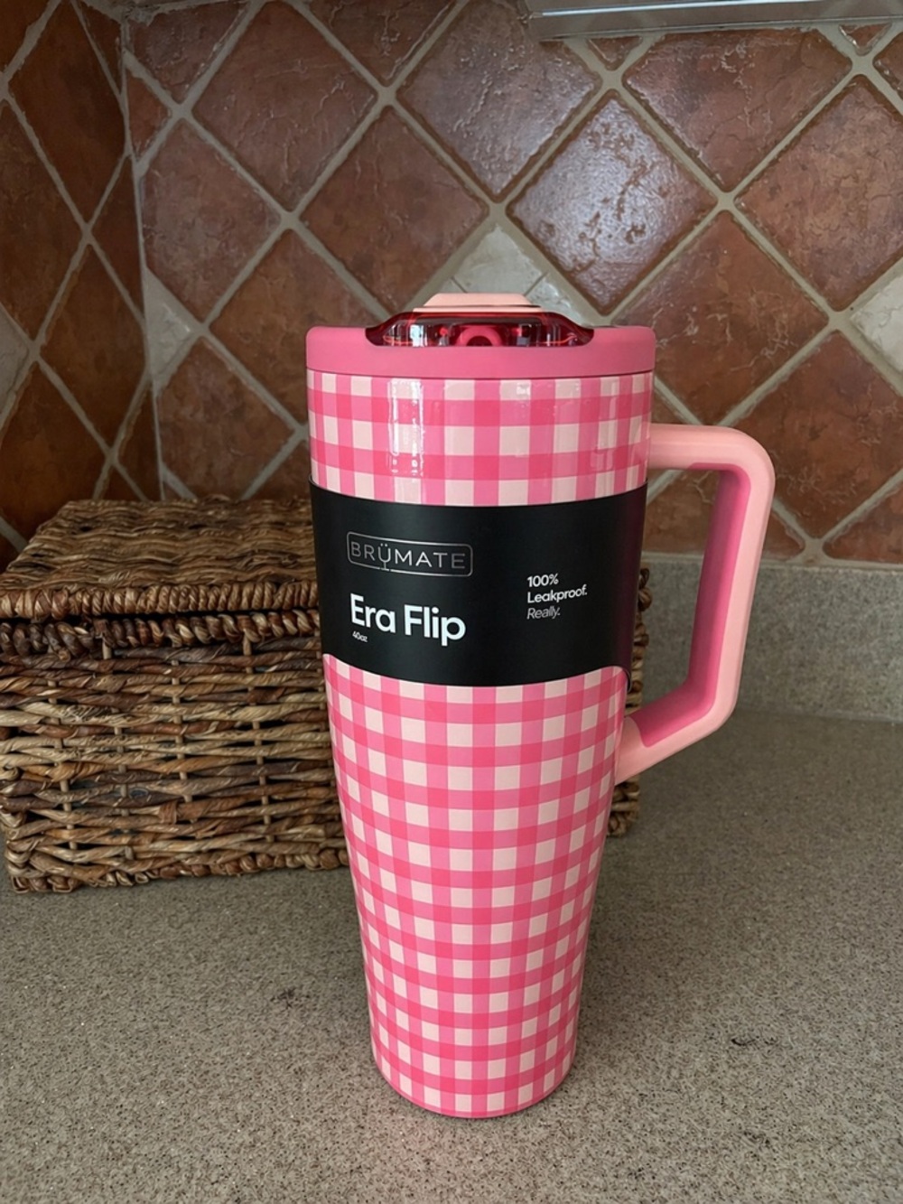 BNIB Brumate Pink Gingham 40 oz. Era Flip